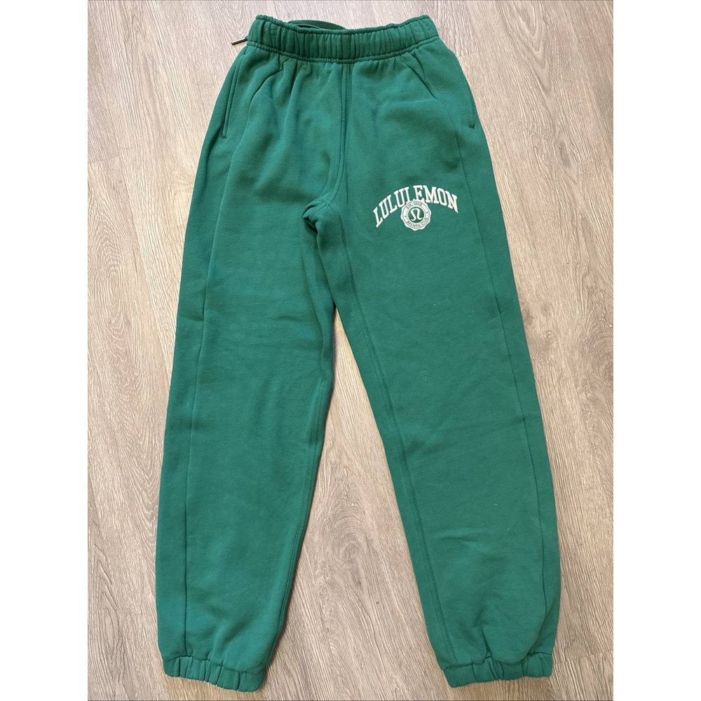 LULULEMON Scuba Mid-Rise Oversized Jogger Graphic In Raceway Green/Ivory XXXS